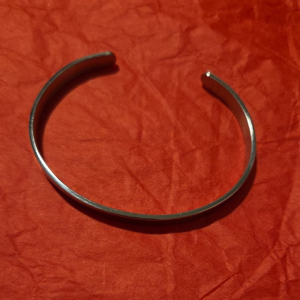 Elegant Silver Women's Cuff Bracelet